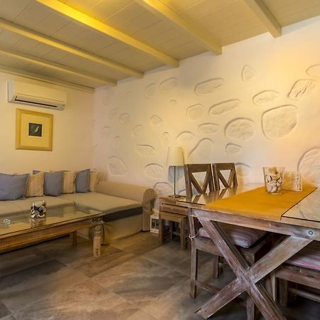 Lavish Suites Agios Ioannis Diakoftis Екстериор снимка