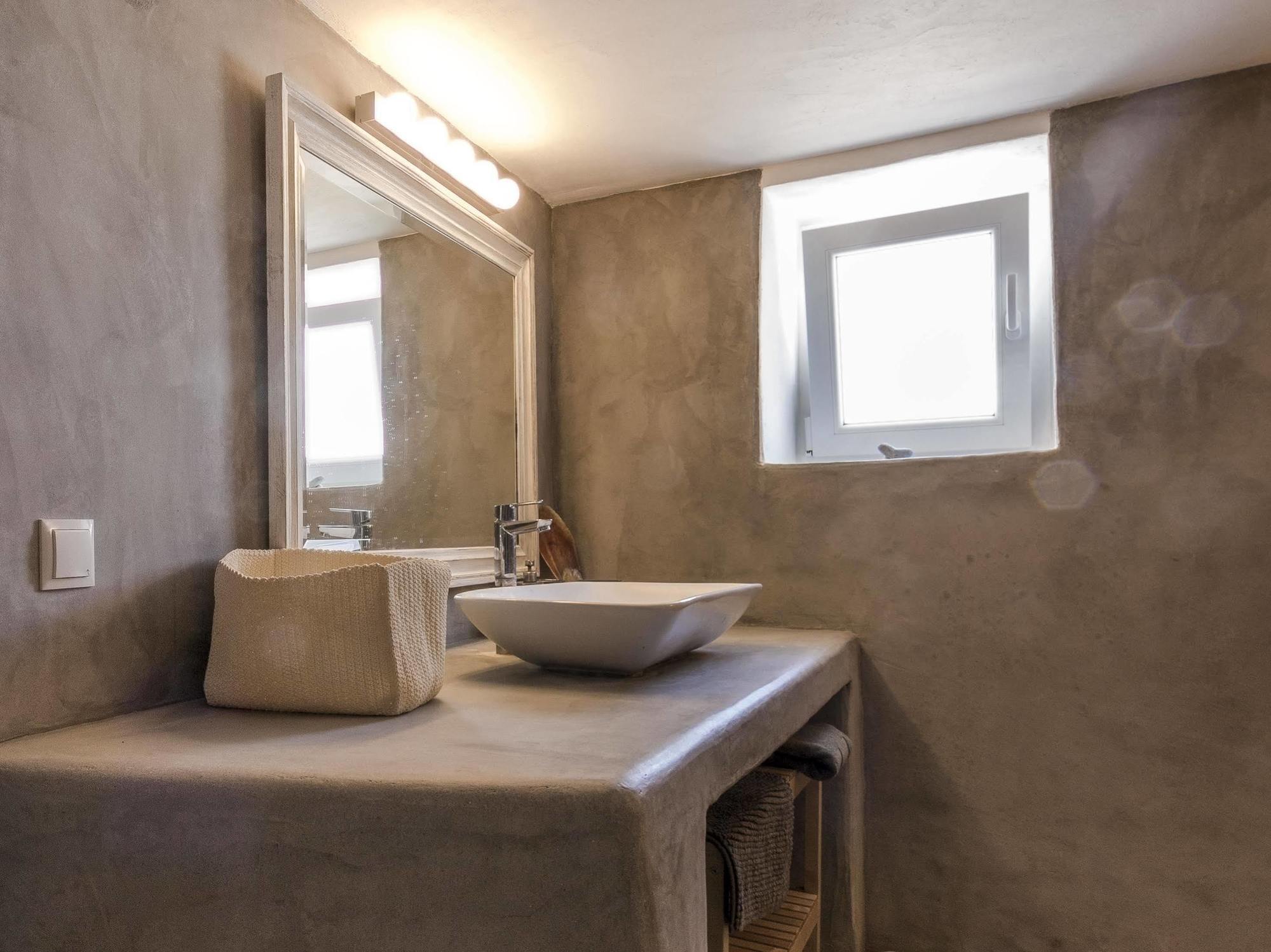 Lavish Suites Agios Ioannis Diakoftis Екстериор снимка